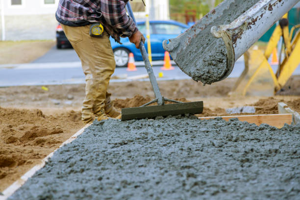 Best Concrete Driveway Installation in Maryland Heights, MO